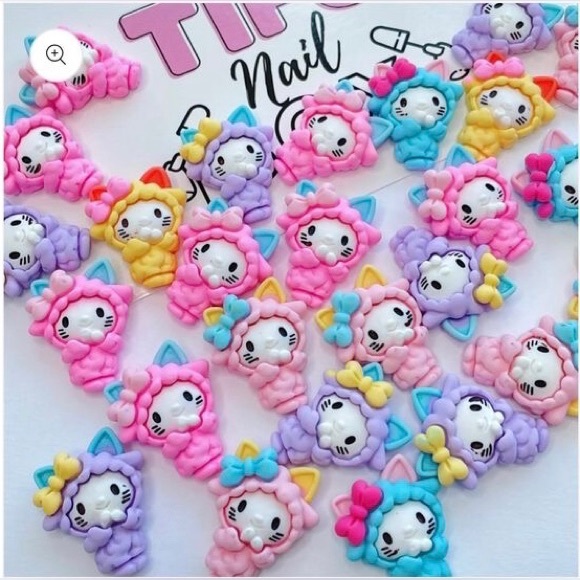 Hello Kitty Sheep🐑 - Picture 2 of 7